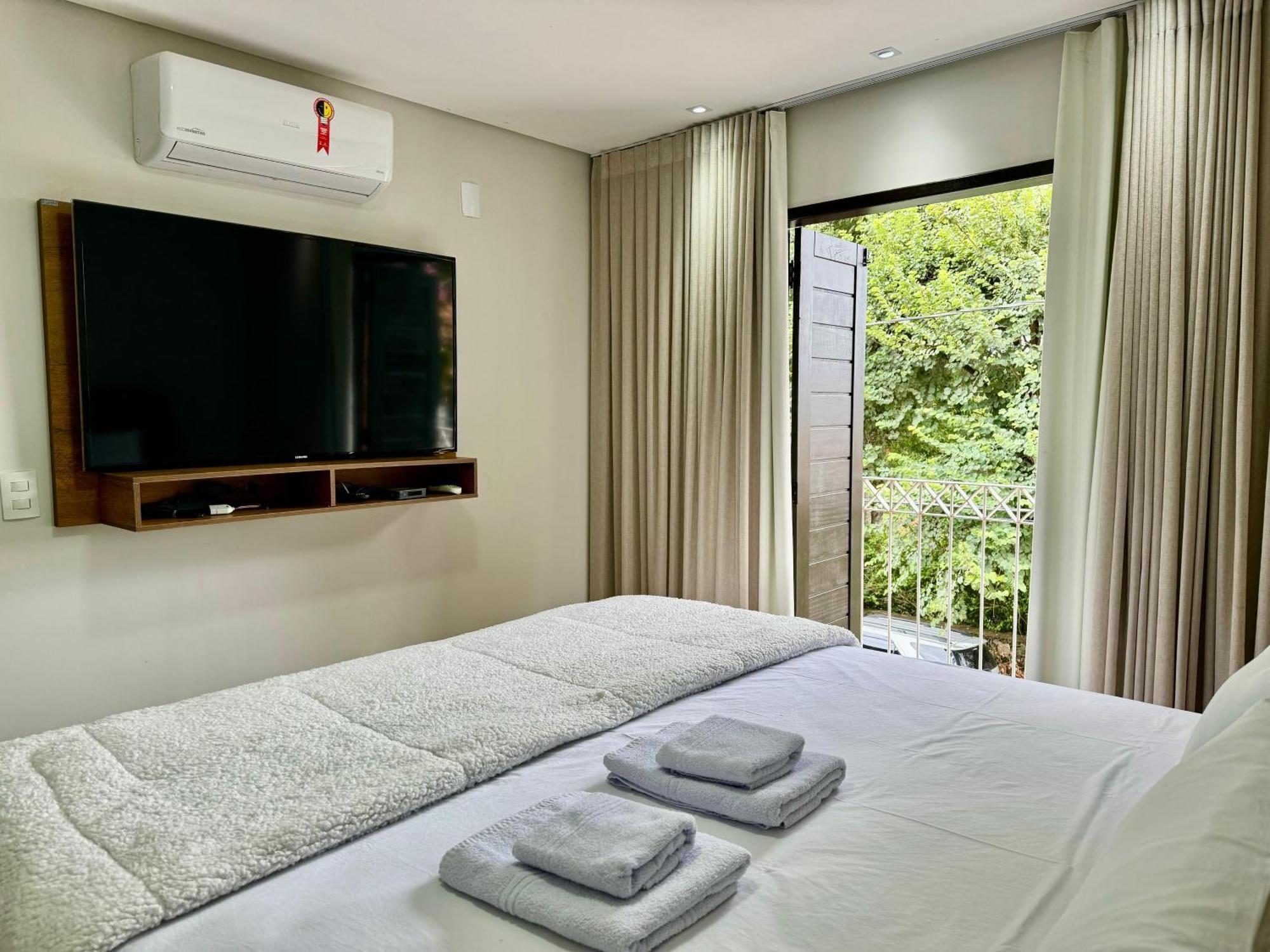 Apartamentos A 200M Do Centro - Hospedaria Villa Da Pedra Тирадентис Экстерьер фото