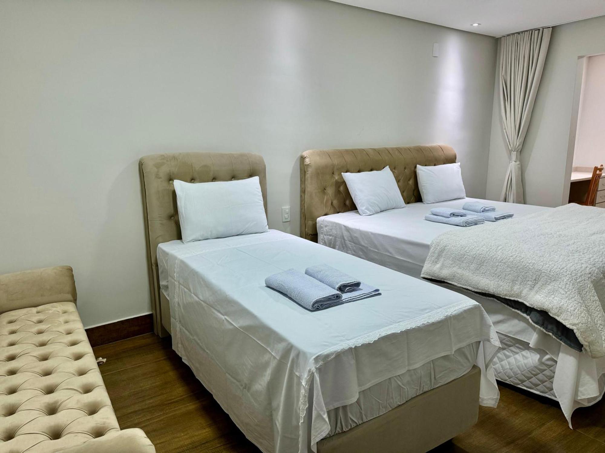Apartamentos A 200M Do Centro - Hospedaria Villa Da Pedra Тирадентис Экстерьер фото